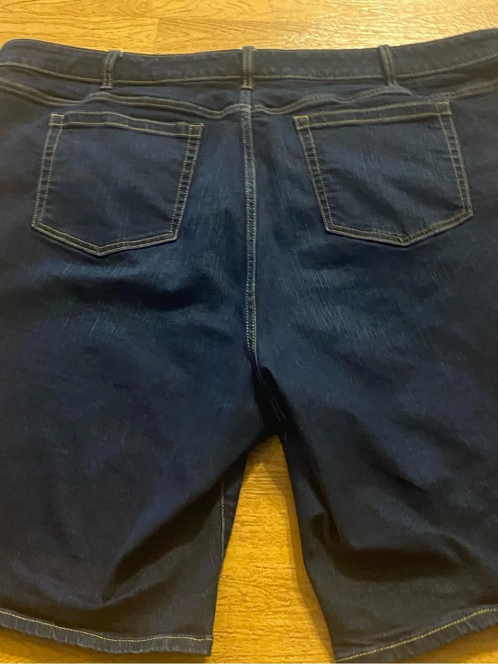 Torrid size 28 Bermuda Shorts Vintage Stretch Denim Mid Rise Indigo Dadcore